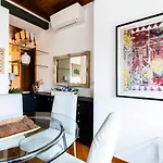 Апартаменти Quarenghi 31c