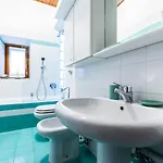 Quarenghi 31c Апартаменти