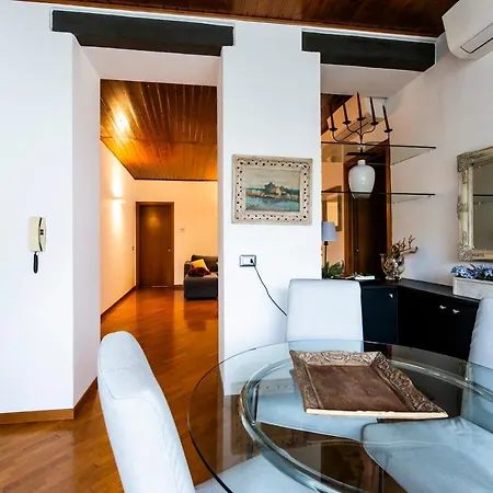 Apartmán Quarenghi 31c