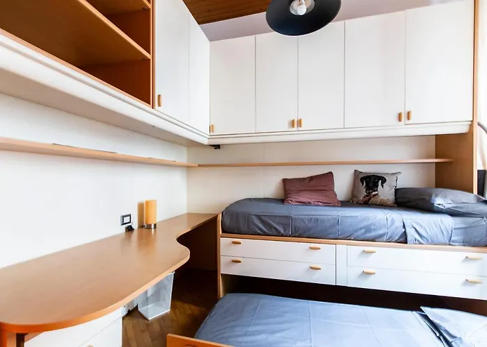 Апартаменти Quarenghi 31c