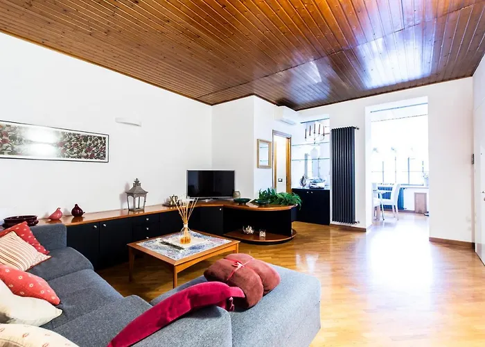 Quarenghi 31c Апартаменти Бергамо